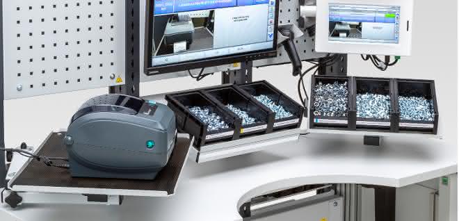 Bott-kitting workstation