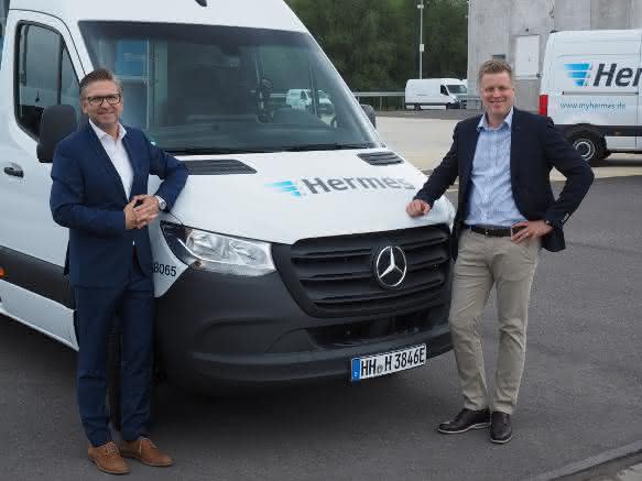 Mercedes-Benz Vans hands over 15 eSprinters to Hermes Germany