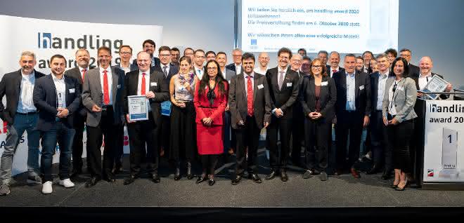 Group photo award ceremony handling award 2019