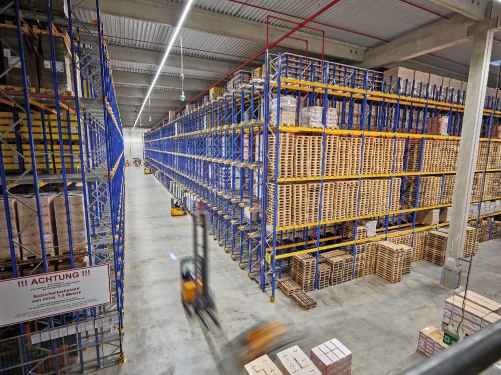 Automated intralogistics to combat hoarding