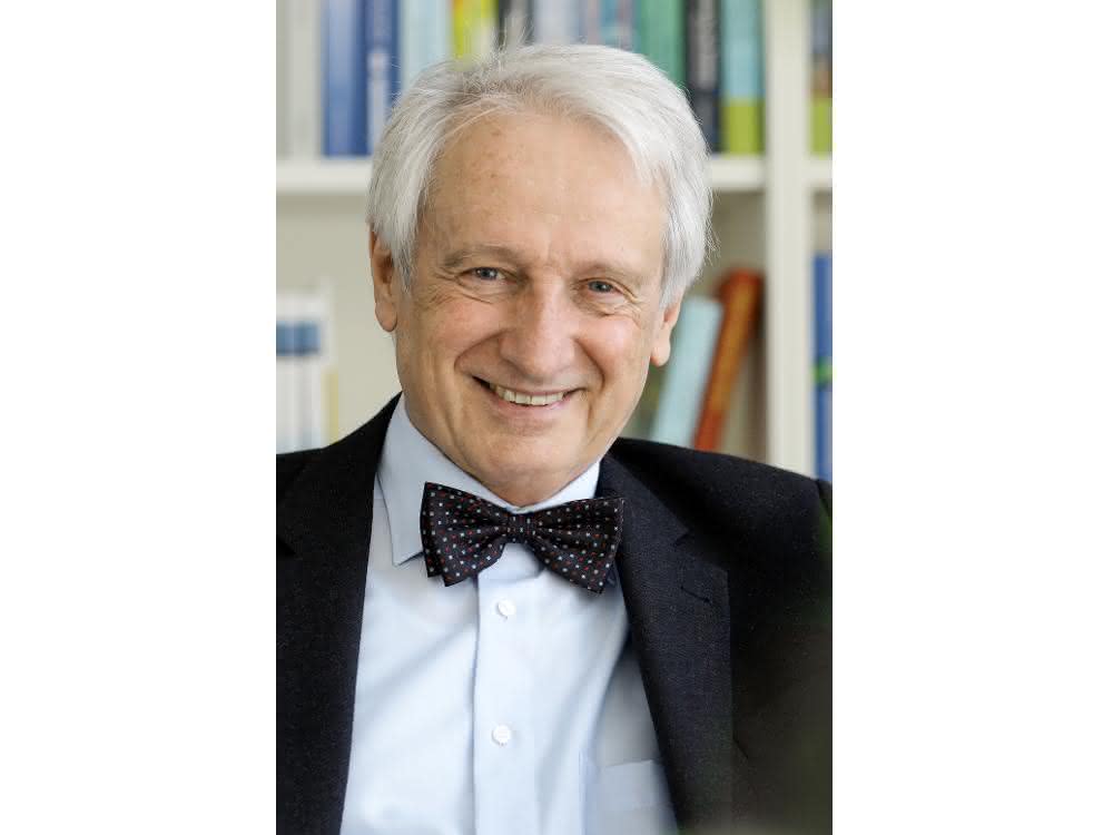 Prof. Knut Urban.