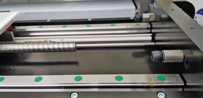Damping technology: Effectively prevent impacts in end positions