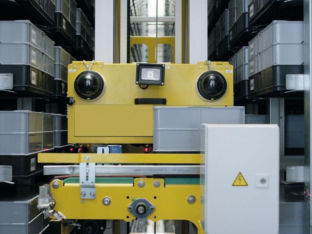 Aus materialfluss 6/2020: Minutiös getaktete Versorgungsprozesse mit Stöcklin