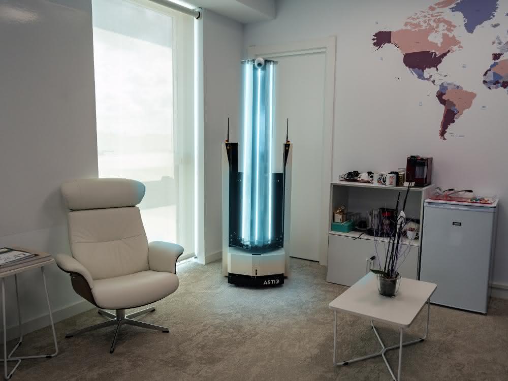 Desinfektionsroboter: Virenfrei mit ZenZoe