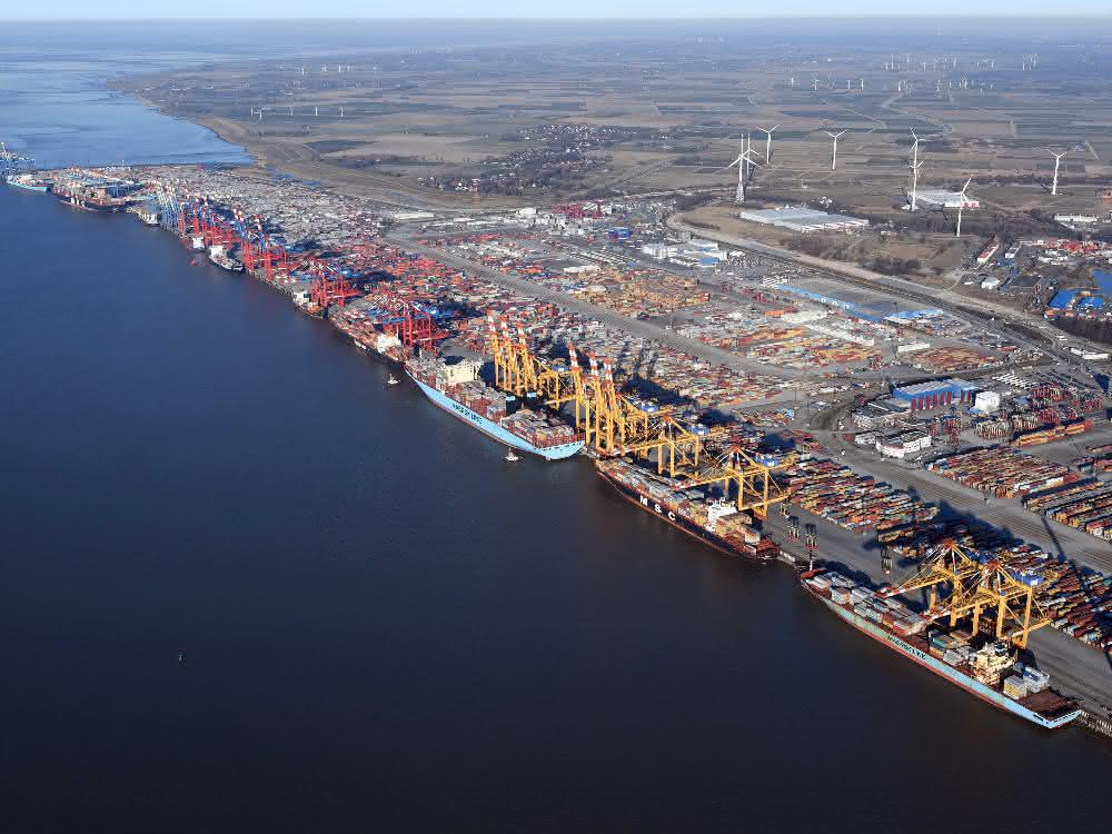 Bremen raises questions about merger plans in the German container business