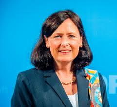 Prof. Dr. Katja Becker
