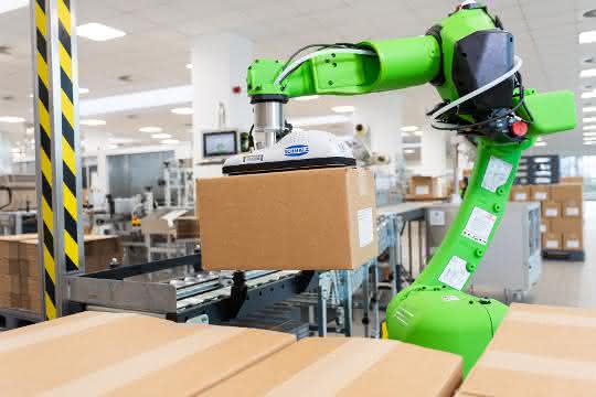 Tobot at work
