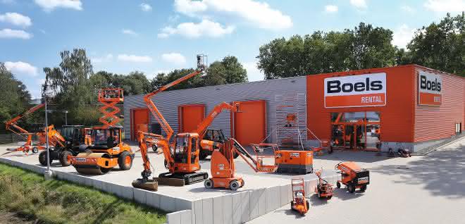 Aus Baugewerbe Unternehmermagazin 6\2020: Baumaschinen flexibel mieten