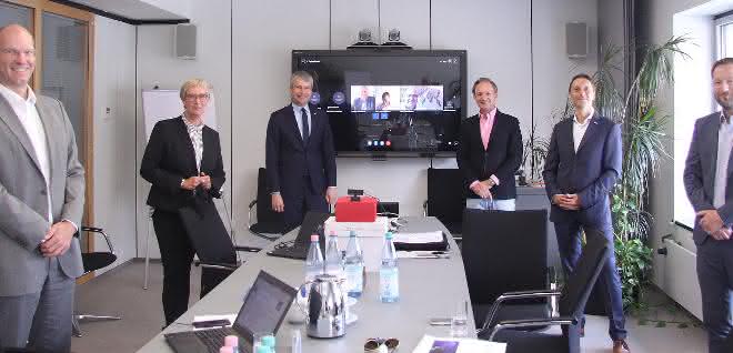 Award: Logistics Hall of Fame Council meets in Berlin