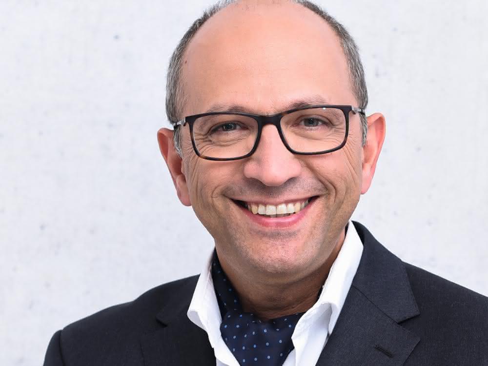 Nader Halmuschi