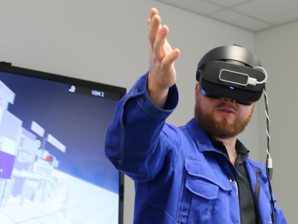 Stoeber-VR-Schneider
