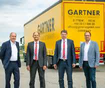 Major order for 120 long semi-trailers Major order for 120 long semi-trailers