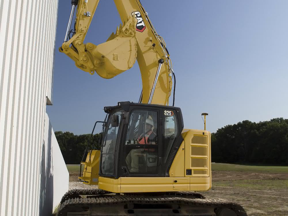 Neuer Kurzheckbagger Cat 325