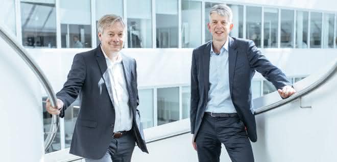 Frank Strecker (T-Systems) and Michael Otto (Kuka Robotics) Frank Strecker (T-Systems) and Michael Otto (Kuka Robotics)