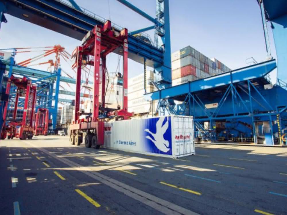 Strategic cooperation: Hellmann and Qwyk start cooperation in digitization