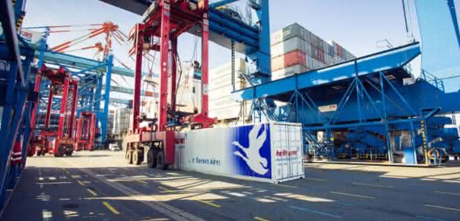 Strategic cooperation: Hellmann and Qwyk start cooperation in digitization