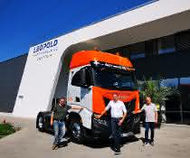 First CNG truck for Universal Transport in operation