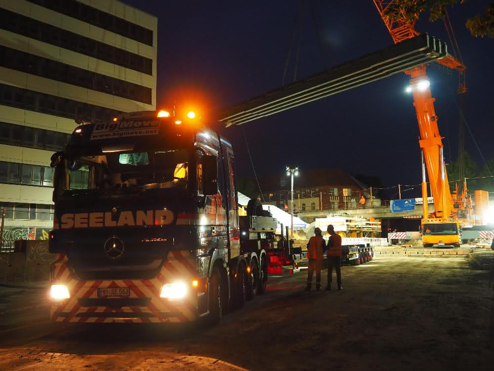 BigMove partners Seeland and Gutmann deliver railroad bridges just in time