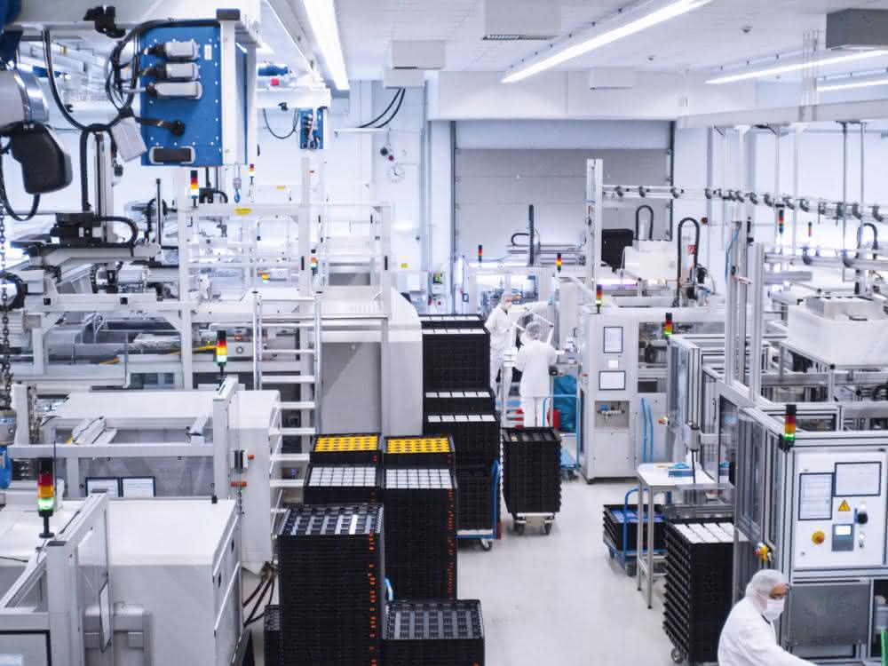 Blick in die Fertigung beim Unternehmen Eppendorf am Standort Oldenburg