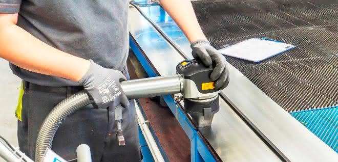 Mobil-Mark-Ipco steel strip engraving