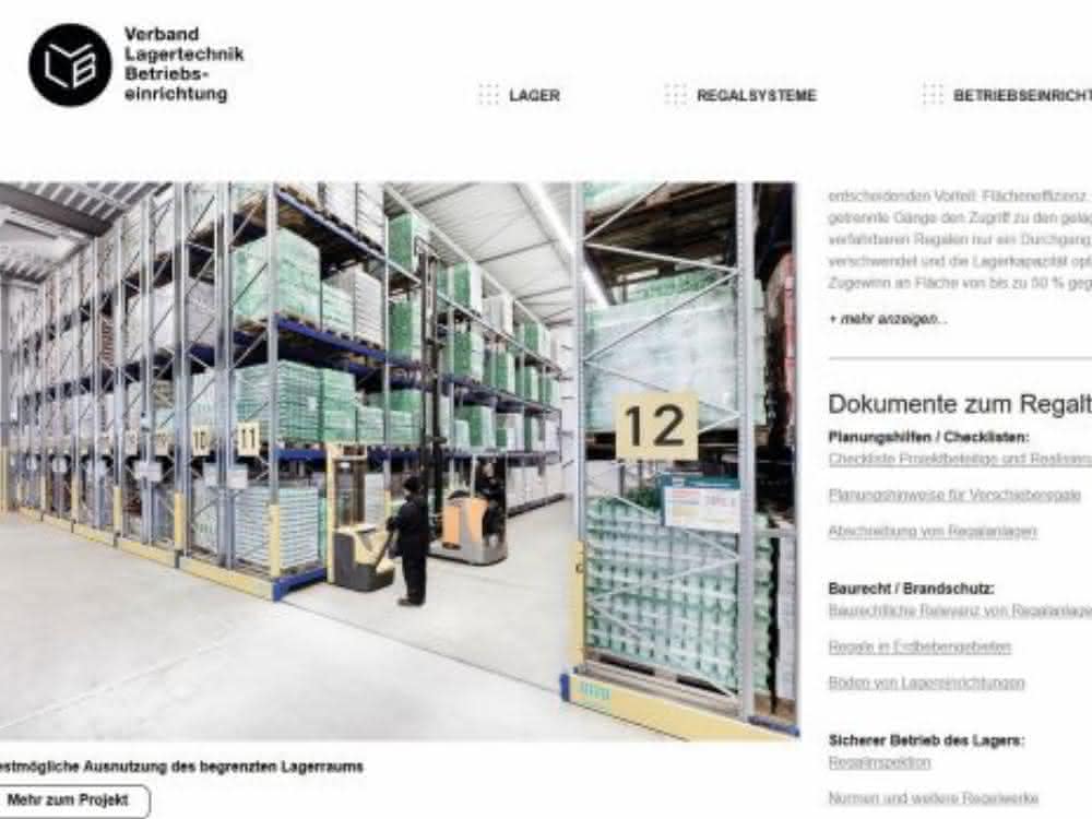 Plan the warehouse digitally using a web tool