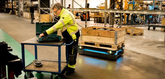 MiR transport robot