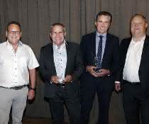 EVB BauPunkt Lieferanten Award für Avant Tecno und Norton Clipper