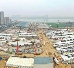 Huoshenshan and Leishenshan emergency hospitals in Wuhan Huoshenshan and Leishenshan emergency hospitals in Wuhan