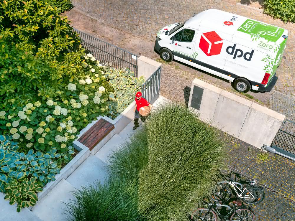 Sustainability: DPDgroup: Low-emission delivery in 225 European cities by 2025