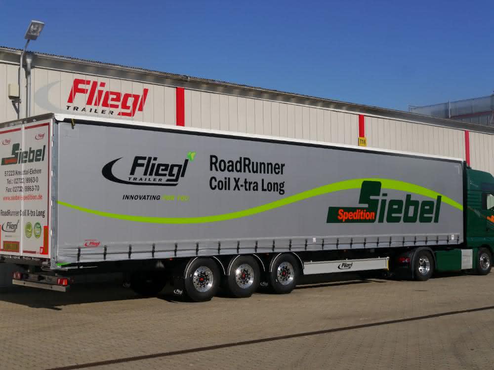 Neues Modell für Coiltransport: Fliegl erweitert Portfolio