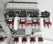 Parallelgreifer mit elektropolierten Edelstahlfingern Greifer für die Medizintechnik: Know-how für die Medizintechnik 4.0