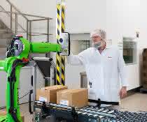 Tobot from Fanuc Automated picking line: Relieved by five tons