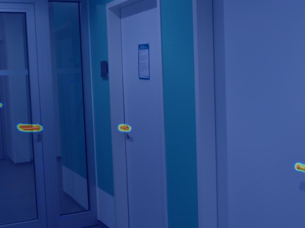 Türklinken in einem Flur Türklinken