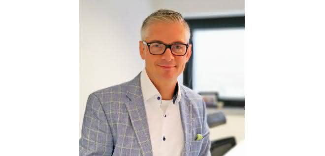 Sascha Wenzler Sascha Wenzler
