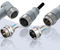 Plug connector: New versions with 2.5 mm² strand cross-section Plug connector: New versions with 2.5 mm² strand cross-section
