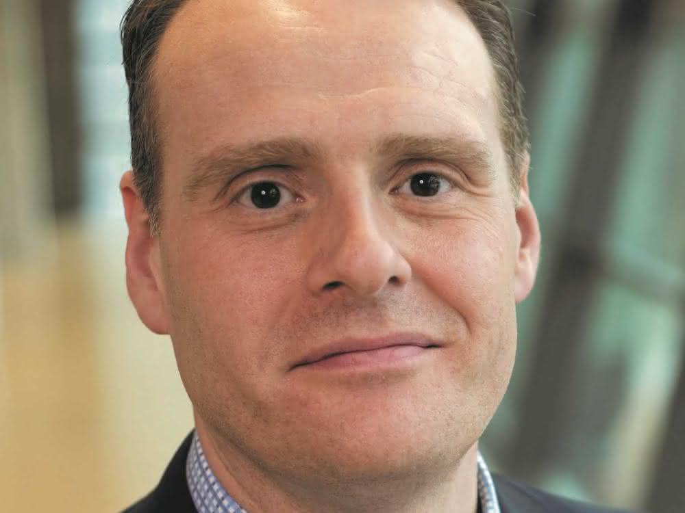 Stuart Murdoch replaces Harry Sands at the helm of Hyster-Yale