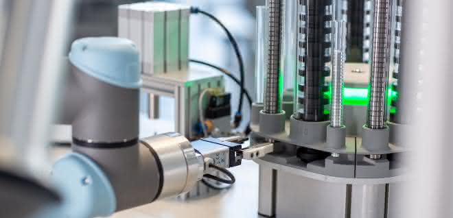 Human-robot collaboration: Cobots - what counts is working together