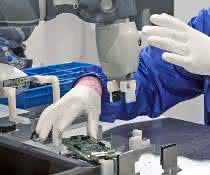 Safe human-robot collaboration: Cobots safely in a team