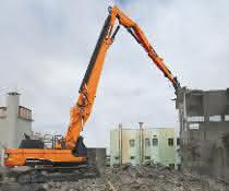 Doosan erweitert seine Abbruchbaggerpalette