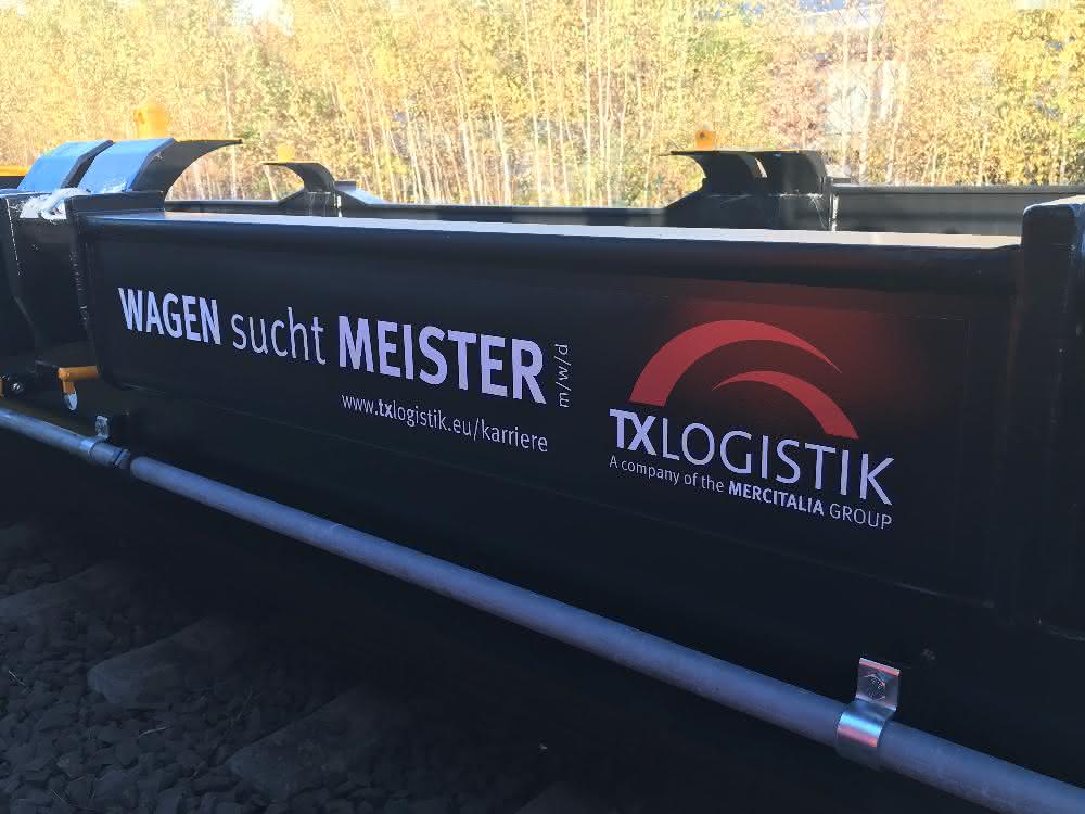 Intermodal transportation: TX Logistik invests in modern freight wagons