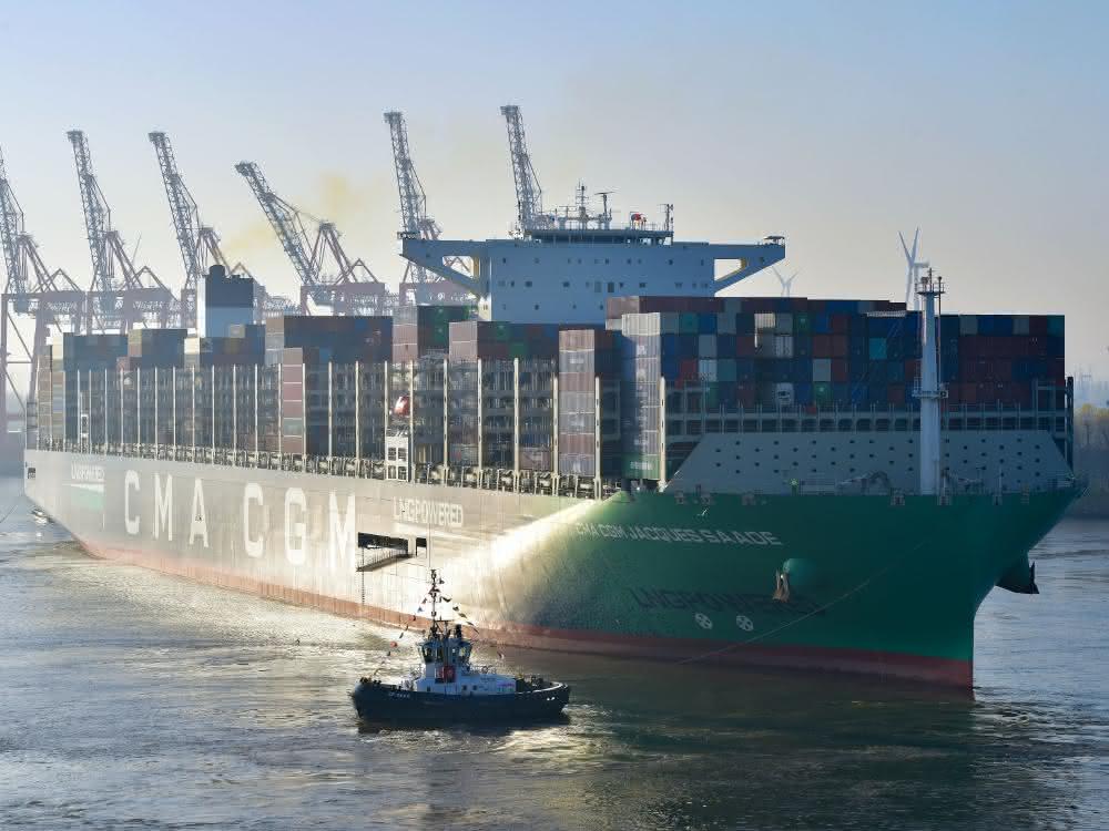 World's largest LNG container ship moors in Hamburg