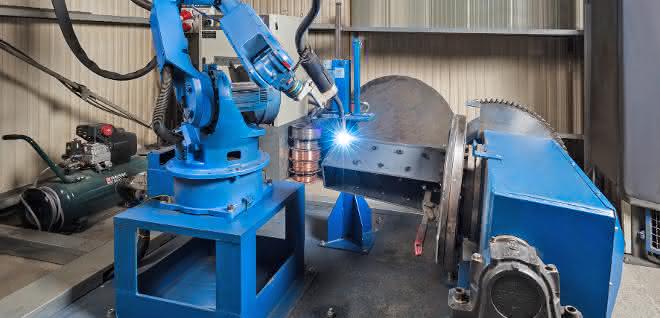 Special machine construction: Welding robots in continuous use