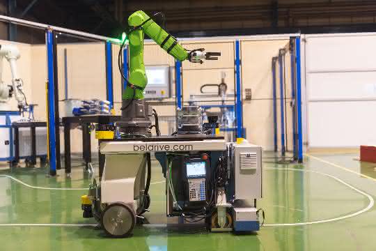 Demonstrator "mobile MRK robot"