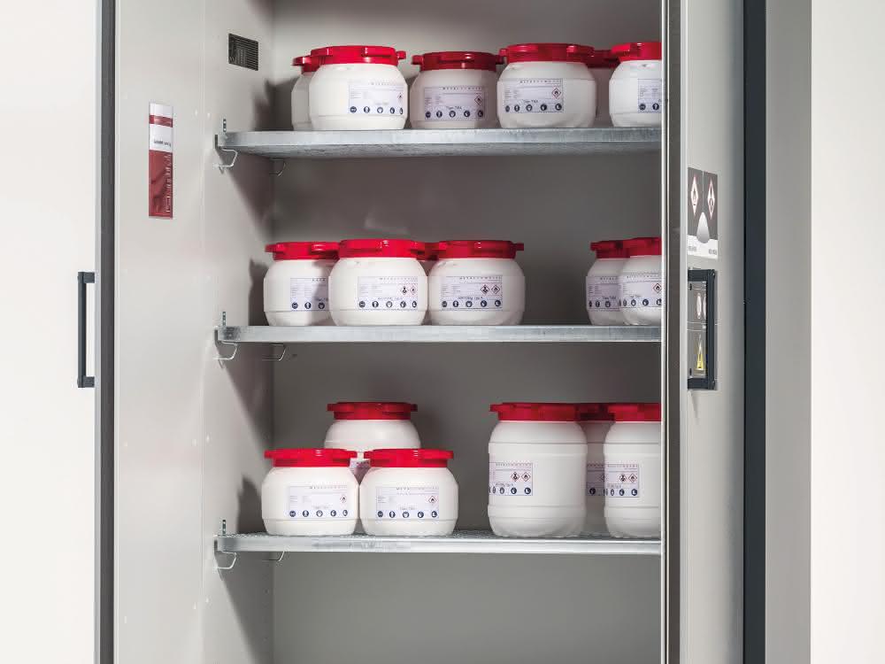 Hazardous materials cabinet
