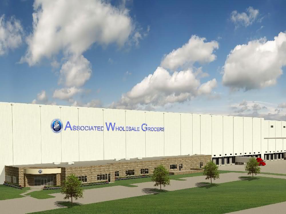 Hochmodernes Logistikzentrum für mehr als 3.100 Filialen Hochmodernes Logistikzentrum für mehr als 3.100 Filialen
