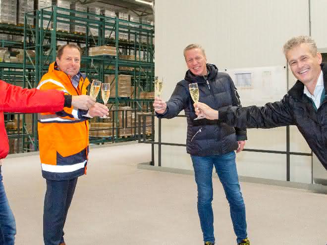 Vanderlande implementiert Omni-Channel-Lösung bei Udea