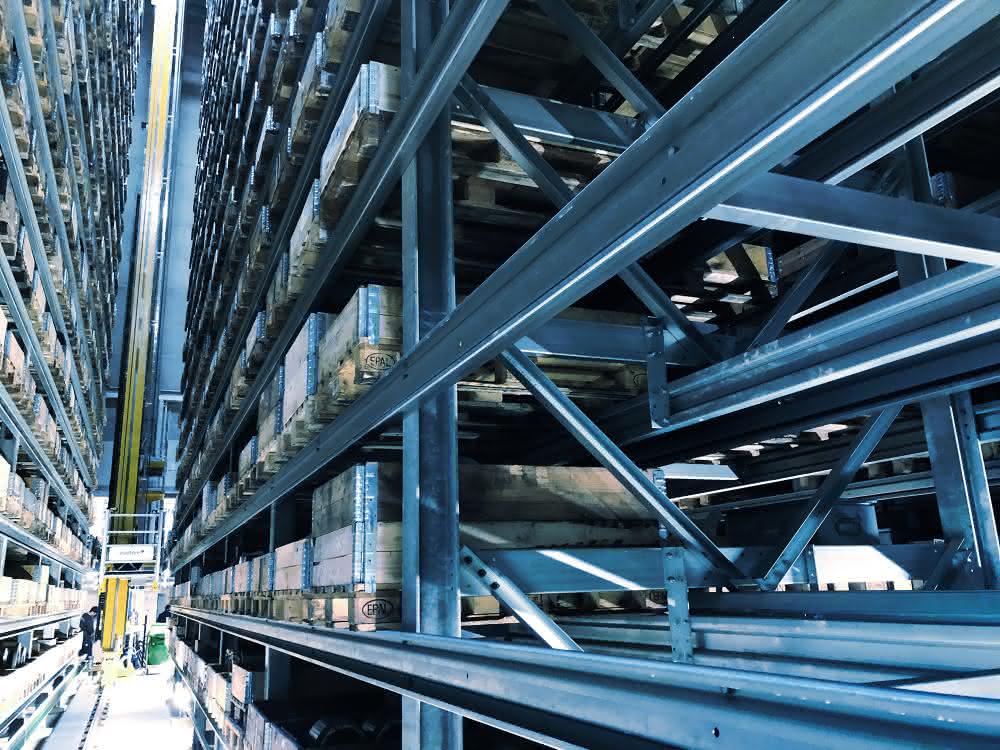 Warehouse modernization: In big steps to 25 percent more power