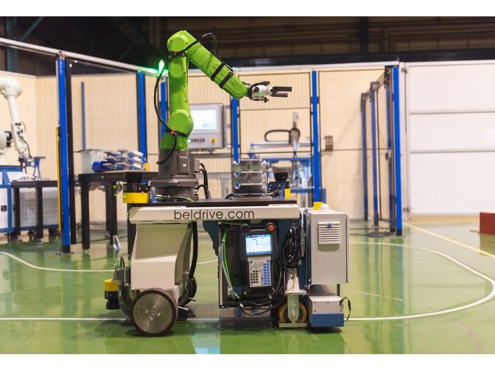 Demonstrator "mobile MRK robot"