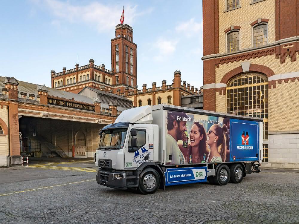 Renault Trucks übergibt ersten E-Lkw an Carlsberg Renault Trucks übergibt ersten E-Lkw an Carlsberg