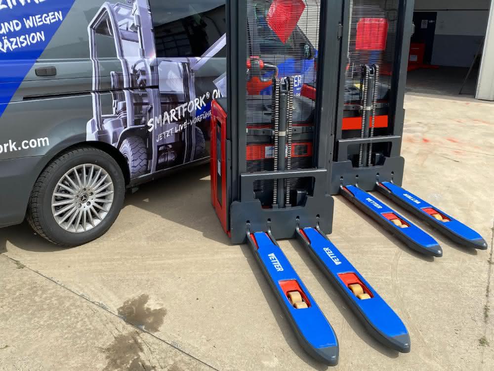 Forklift components: Coating service expanded